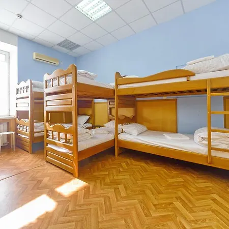 Krovat Na Deribasovskoy Odessa
