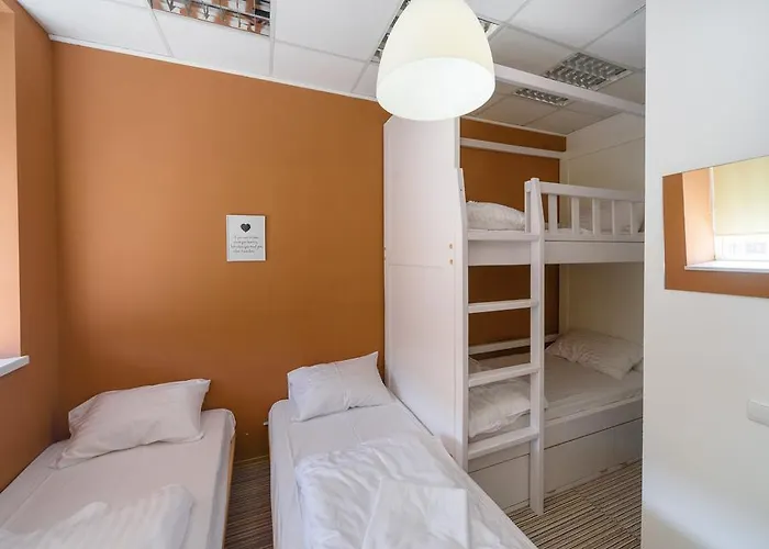 Krovat Na Deribasovskoy * Odessa