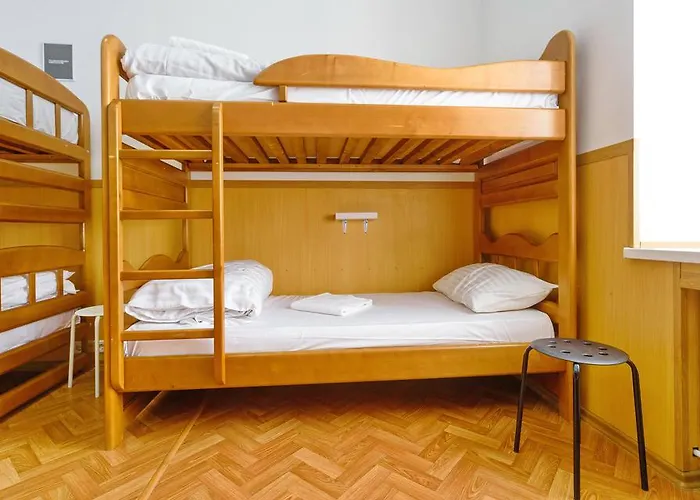 Hostel Krovat Na Deribasovskoy Odessza